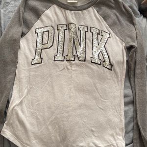 Long sleeve shirt white with grey long sleeves